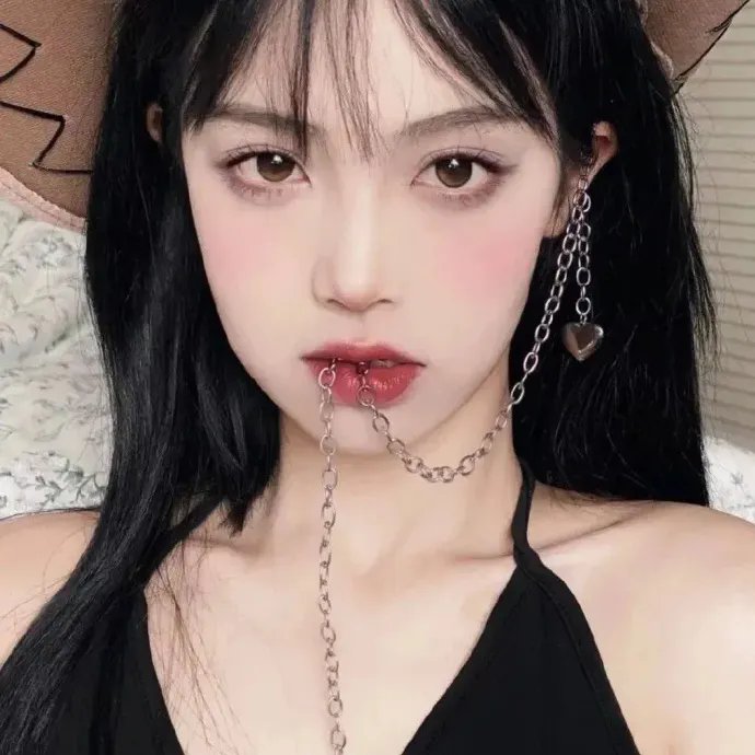 当扎卡里比弗来到小镇