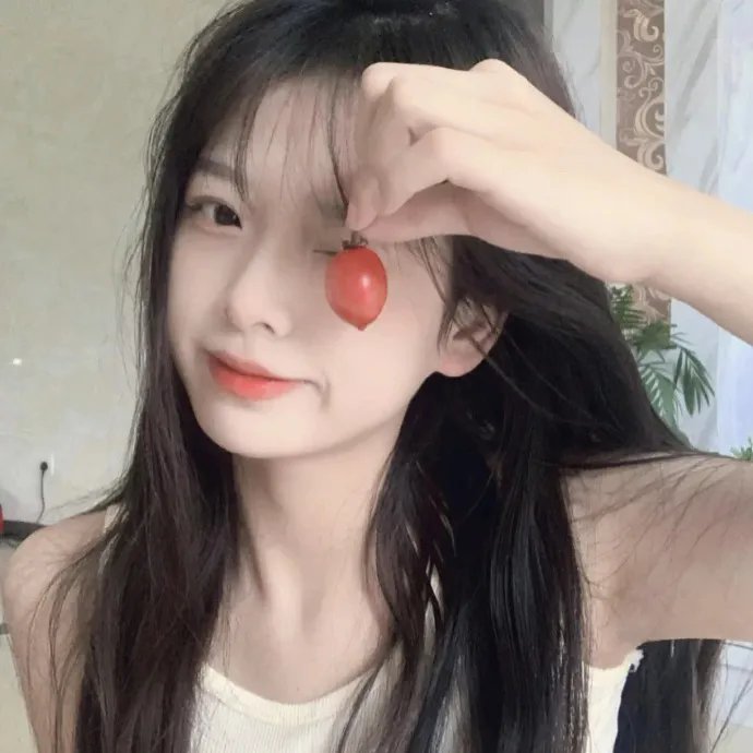 推动摇篮的手